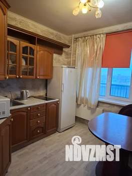 1-к квартира, посуточно, 44м2, 7/10 этаж