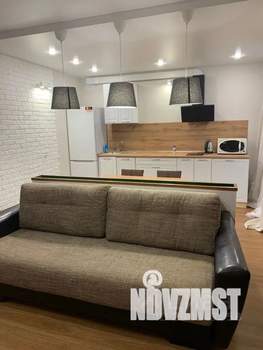 1-к квартира, посуточно, 61м2, 1/6 этаж