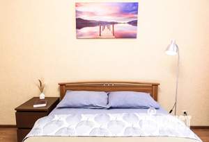 2-к квартира, посуточно, 50м2, 7/10 этаж