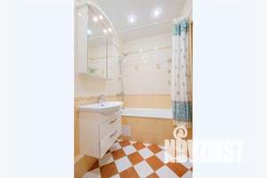 1-к квартира, посуточно, 40м2, 7/10 этаж