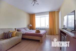 1-к квартира, посуточно, 49м2, 4/10 этаж