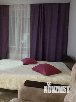 1-к квартира, посуточно, 40м2, 1/9 этаж