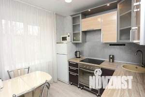 1-к квартира, посуточно, 35м2, 4/5 этаж