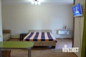 1-к квартира, посуточно, 40м2, 5/10 этаж