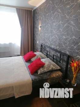 1-к квартира, посуточно, 35м2, 6/9 этаж