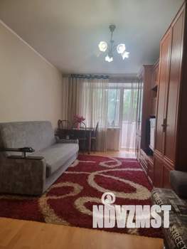 1-к квартира, посуточно, 33м2, 1/10 этаж