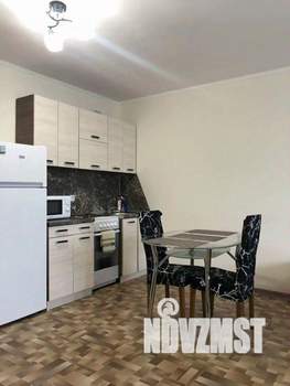 1-к квартира, посуточно, 39м2, 1/1 этаж