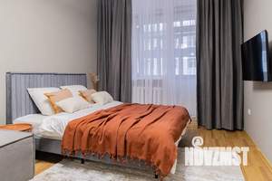 1-к квартира, посуточно, 42м2, 4/10 этаж