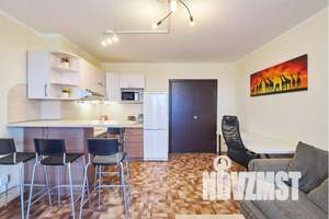 2-к квартира, посуточно, 65м2, 7/18 этаж