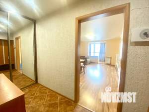 Студия квартира, посуточно, 42м2, 3/18 этаж