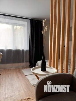 1-к квартира, посуточно, 37м2, 1/1 этаж