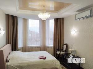 3-к квартира, посуточно, 125м2, 1/1 этаж