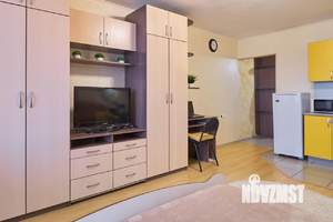 1-к квартира, посуточно, 38м2, 1/1 этаж