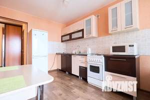 1-к квартира, посуточно, 40м2, 9/10 этаж