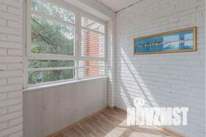 1-к квартира, посуточно, 65м2, 4/10 этаж