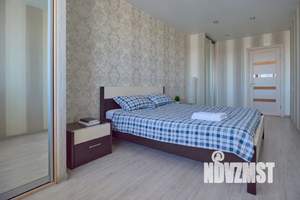 1-к квартира, посуточно, 46м2, 13/18 этаж