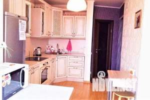 2-к квартира, посуточно, 46м2, 8/10 этаж