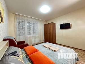 Студия квартира, посуточно, 36м2, 1/12 этаж