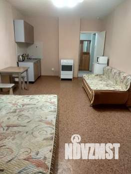 Студия квартира, посуточно, 35м2, 15/16 этаж