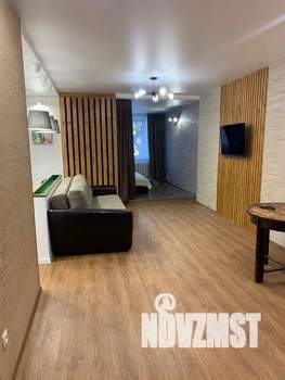 1-к квартира, посуточно, 61м2, 1/6 этаж