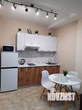 1-к квартира, посуточно, 39м2, 2/17 этаж