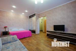 1-к квартира, посуточно, 37м2, 1/1 этаж