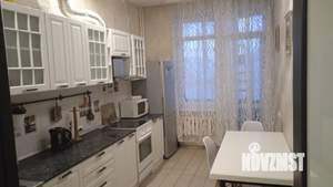 3-к квартира, на длительный срок, 105м2, 3/10 этаж