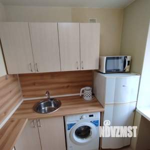 1-к квартира, посуточно, 23м2, 6/9 этаж