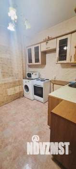 1-к квартира, посуточно, 40м2, 8/10 этаж