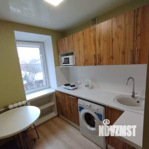 1-к квартира, посуточно, 29м2, 4/9 этаж