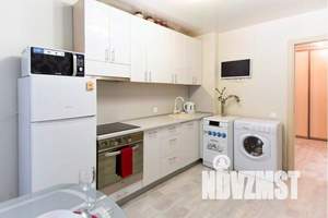 1-к квартира, посуточно, 49м2, 3/10 этаж