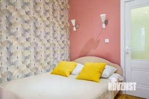 Студия квартира, посуточно, 32м2, 1/5 этаж