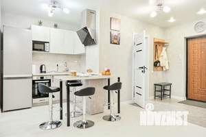 1-к квартира, посуточно, 50м2, 1/1 этаж