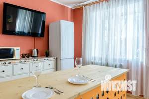 2-к квартира, посуточно, 54м2, 1/6 этаж