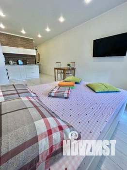 1-к квартира, посуточно, 32м2, 1/1 этаж