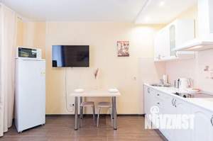 Студия квартира, посуточно, 25м2, 6/9 этаж