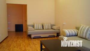 1-к квартира, посуточно, 40м2, 1/1 этаж