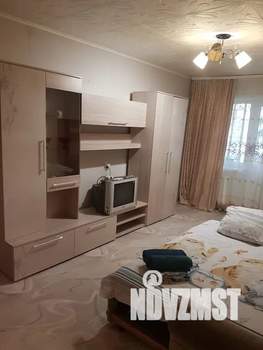 1-к квартира, посуточно, 38м2, 4/5 этаж