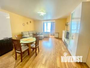 Студия квартира, посуточно, 42м2, 3/18 этаж