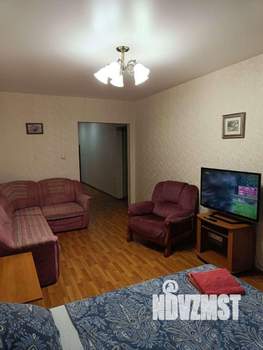 1-к квартира, посуточно, 64м2, 1/1 этаж