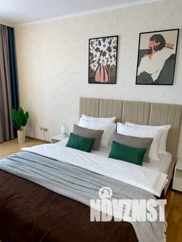 1-к квартира, посуточно, 44м2, 8/10 этаж