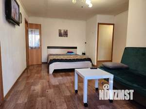 1-к квартира, посуточно, 44м2, 1/1 этаж