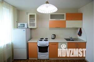 1-к квартира, посуточно, 35м2, 3/9 этаж