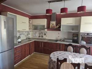 4-к квартира, на длительный срок, 120м2, 1/5 этаж