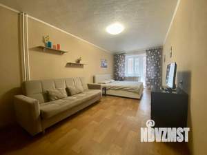 1-к квартира, посуточно, 40м2, 8/10 этаж