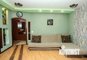 1-к квартира, посуточно, 54м2, 1/1 этаж