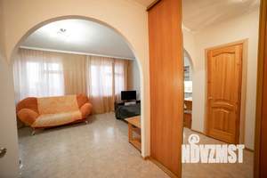 1-к квартира, посуточно, 30м2, 4/6 этаж