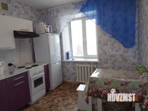 1-к квартира, посуточно, 43м2, 10/10 этаж