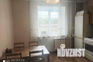 1-к квартира, посуточно, 40м2, 1/8 этаж