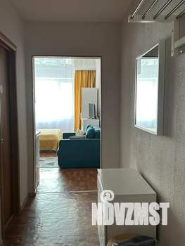 Студия квартира, посуточно, 28м2, 1/9 этаж